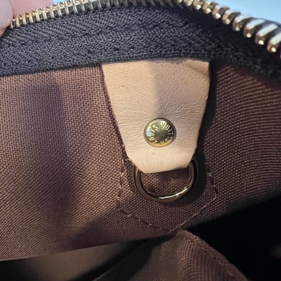 Authentic Louis Vuitton Speedy 25cm Handbag - Picture 8 of 12